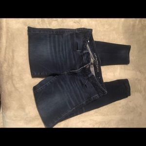 American Eagle skinny jeans